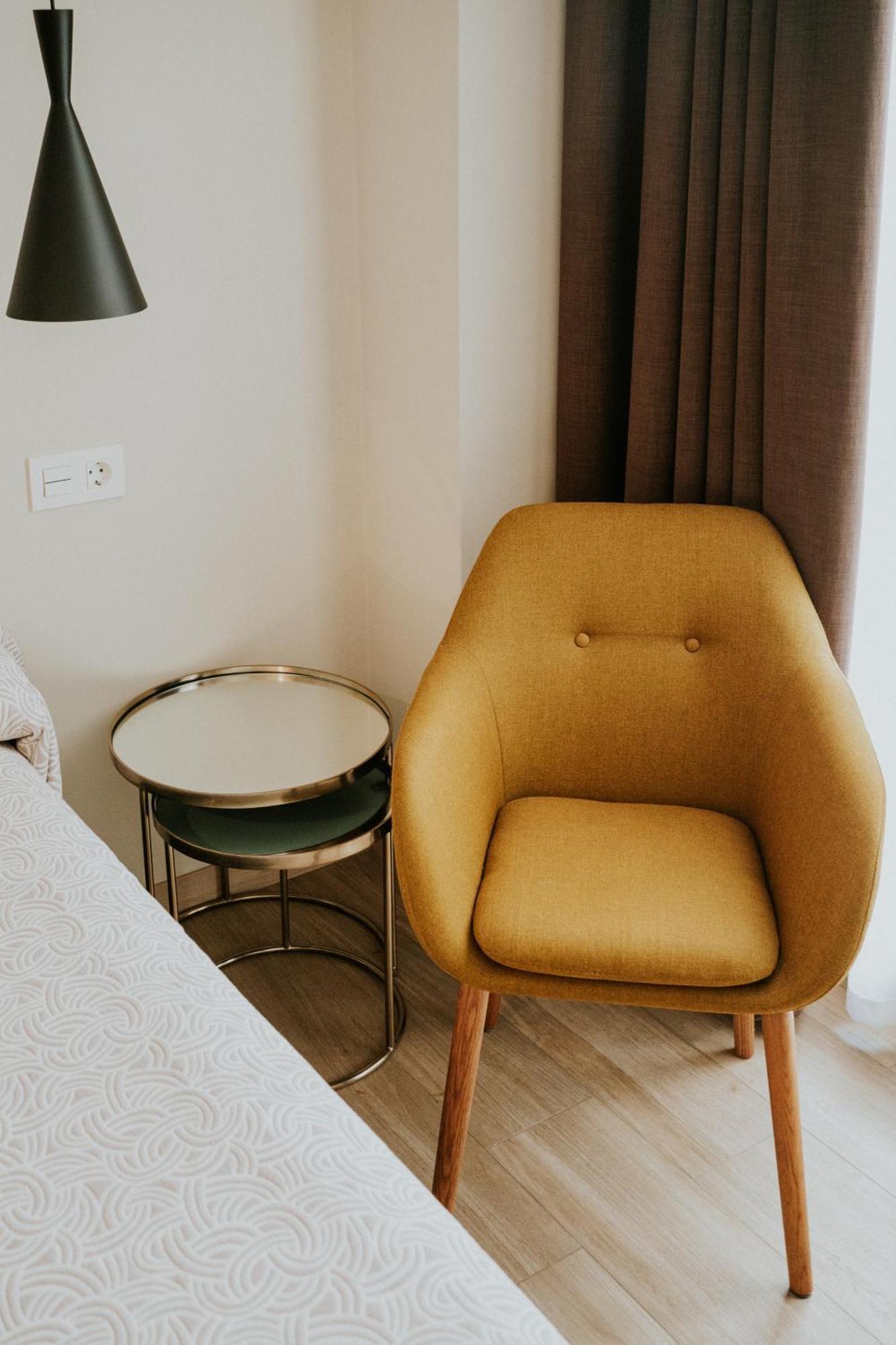 Apartamentos Levante - Mares Torre Del Mar Zewnętrze zdjęcie