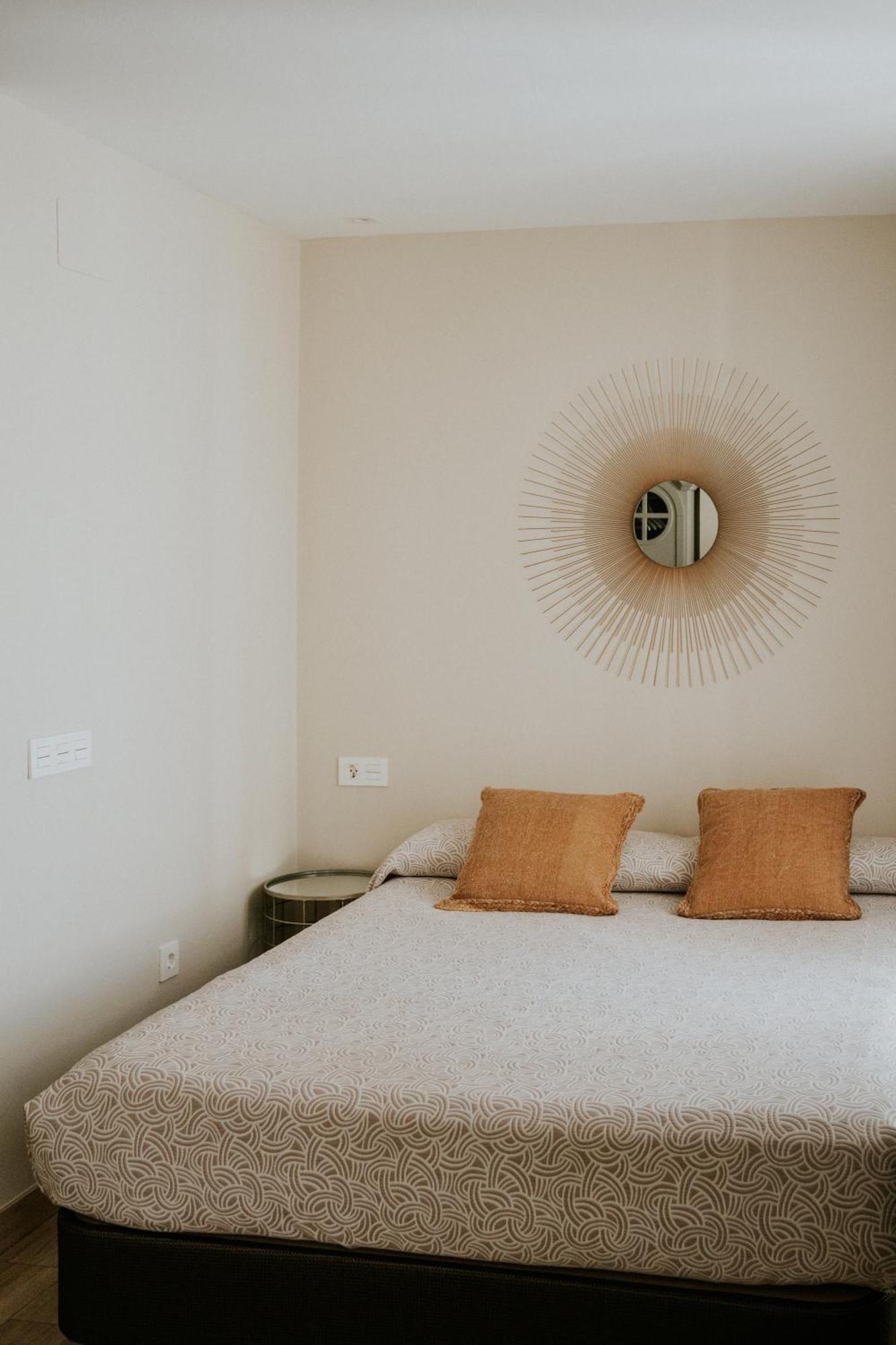 Apartamentos Levante - Mares Torre Del Mar Zewnętrze zdjęcie